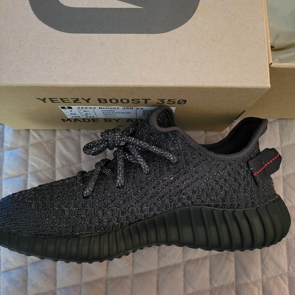100%authentic YEEZY BOOST 350 7 Black( Reflective ) Brand New - Picture 5 of 14